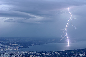 Coup de foudre sur le lac de Genève